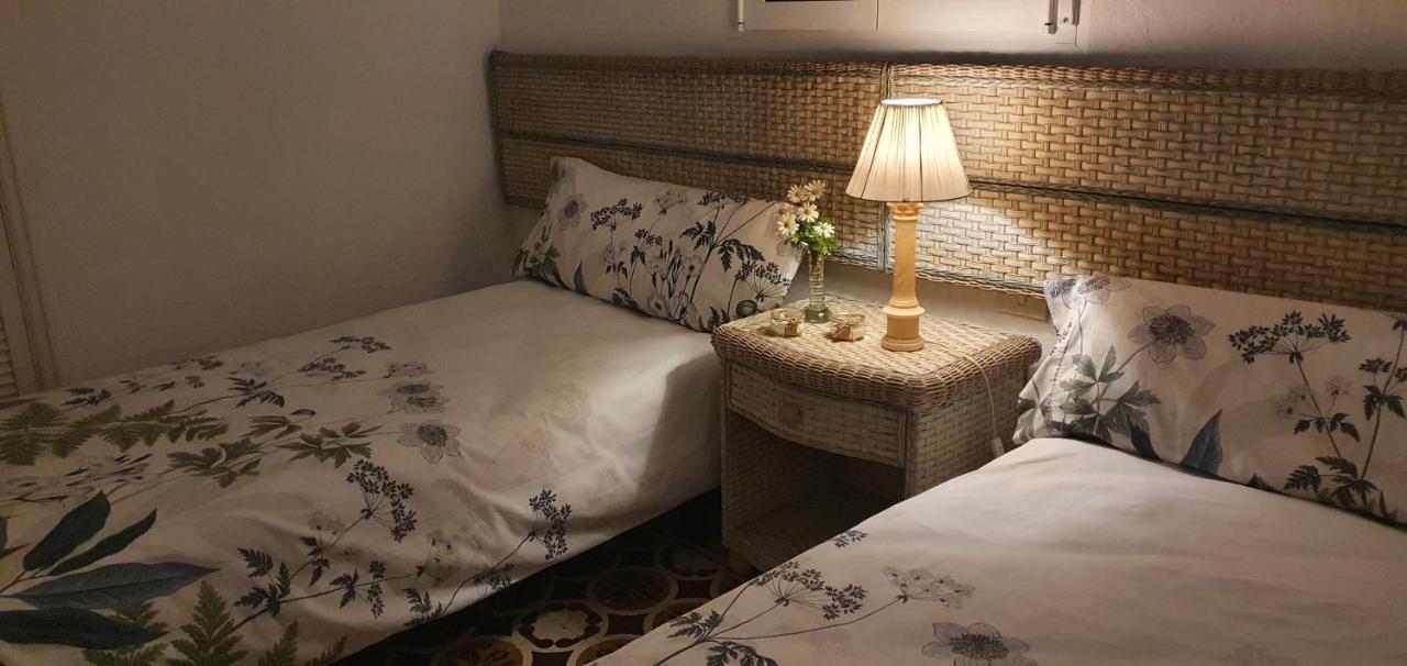 Casa Rural Los Dragos 프엔칼리엔트디라팔마 외부 사진